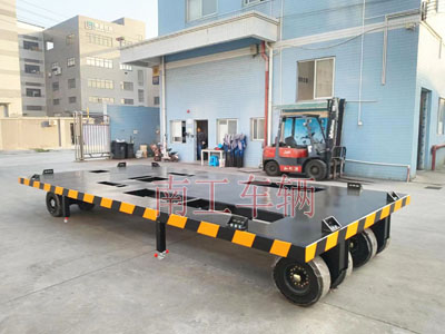 10.5吨牵引箱变千亿体育登录（预制舱拖车）I.jpg