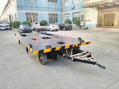 10.5吨牵引箱变千亿体育登录（预制舱拖车）2I.jpg