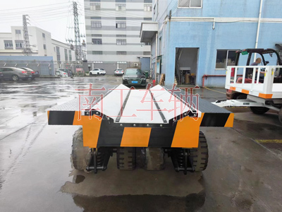 25吨V字重型钢卷千亿体育登录2I.jpg