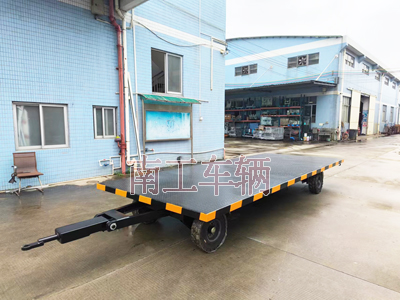 6吨牵引千亿体育登录 工业全挂拖车1I.jpg