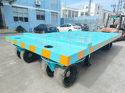 18吨重型千亿体育登录 四个转盘工具拖车2I.jpg